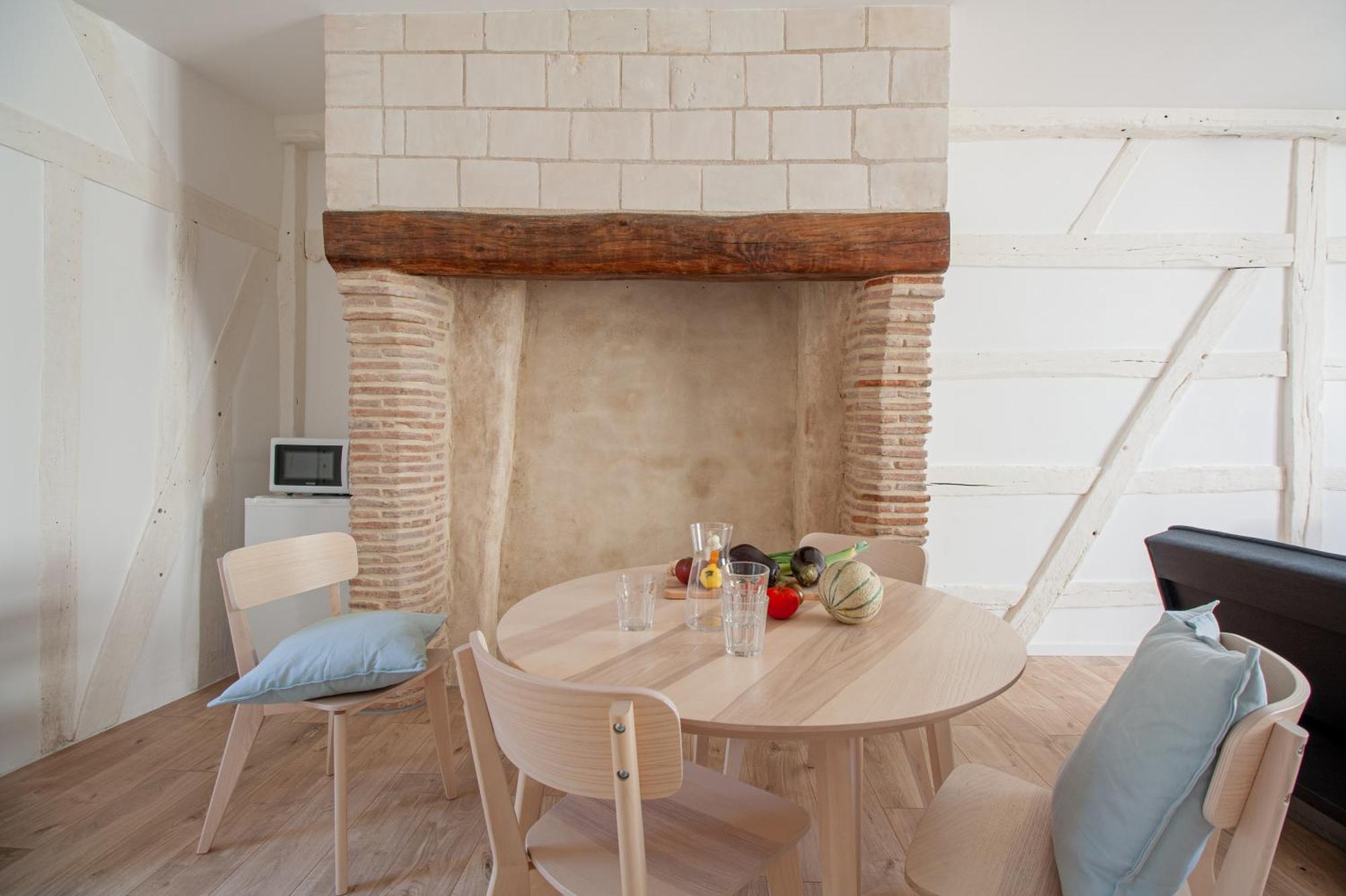 トロワLe Loft Brunneval - Refuge Arty Du Xvie Siecleアパートメント エクステリア 写真